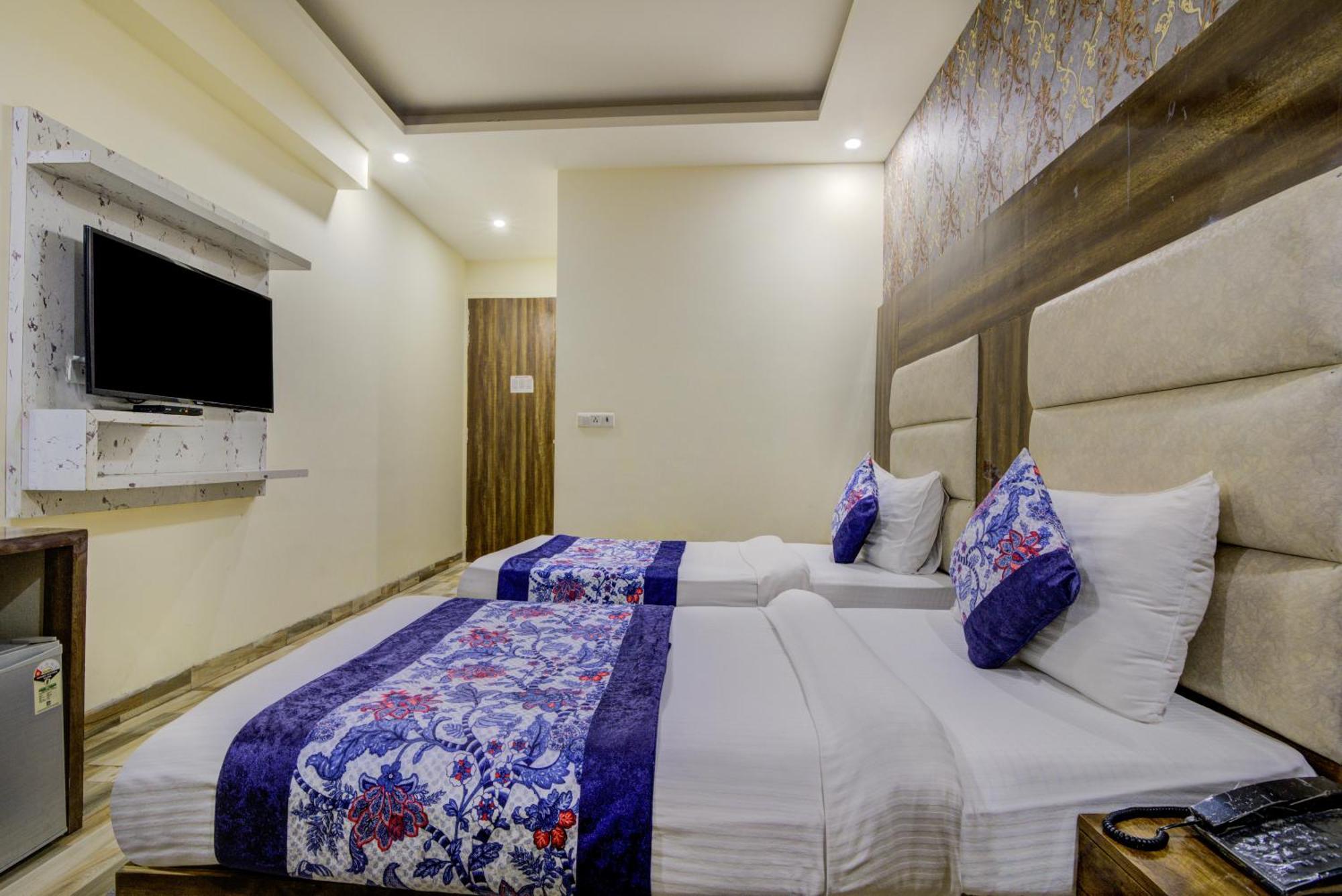 Hotel Smart Plaza By Smart Group Νέο Δελχί Εξωτερικό φωτογραφία